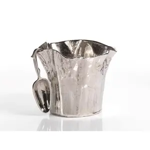 铝制仿古形状葡萄酒冷却器银色成品香槟金属冰桶，带派对用勺和装饰