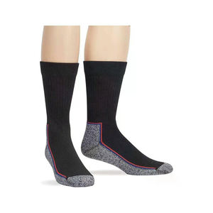 Calcetines Deportivos de Fibra de Bambú al por Mayor, Logotipo Personalizado, Antideslizantes, de Secado Rápido, Transpirables, para Hombre y Jóvenes - Product Image 4