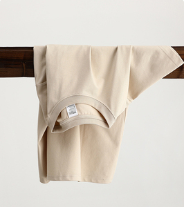 เสื้อยืดโอเวอร์ไซส์สำหรับผู้ชายเสื้อยืดพิมพ์ลาย100% 220g สะพายไหล่ได้จากผู้ผลิต - Product Image 2