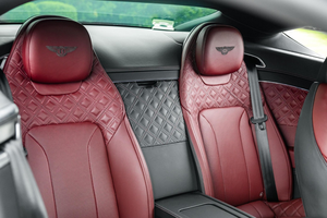 เครื่องยนต์ W12 ทวินเทอร์โบ 626 แรงม้า สภาพดี ใช้งานน้อย - Product Image 5