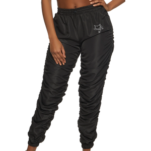 Pantalon en satin personnalisé de grande taille pour femmes-Automne-Hiver Pantalon cargo droit à jambes larges et multi-poches avec devant plat - Product Image 1