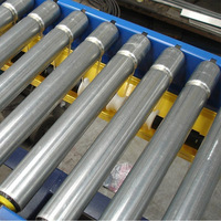 Ligne d'emballage automatique à structure métallique avec convoyeur à rouleaux courbes motorisé