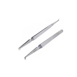 Outil de maintien des brackets orthodontiques dentaires Odontologie par amrid instruments chirurgicaux - Product Image 1