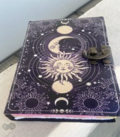 Carnet de croquis en cuir gaufré personnalisé, non ligné, motif Soleil et Lune, bord festonné, style rustique vintage, A4/A3/A6, couverture rigide recyclée, résistant à l'eau, cadeau
