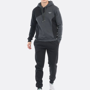 Conjunto Deportivo Casual Moderno para Hombre con Tela Suave para Comodidad Durante Todo el Día, Ideal para Estilo Urbano, Gimnasio o Atuendos de Fin de Semana - Product Image 1