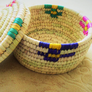 Panier en paille marocain de qualité supérieure - Product Image 1