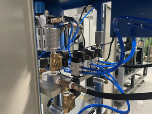 เครื่องเป่าขวด2000bph กึ่งอัตโนมัติ4ช่องพร้อมระบบโหลดอัตโนมัติแบบ Preform - Product Image 6