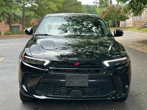 Precio bajo, Dodge Hornet R/T Plus 2024, auto usado de lujo en venta - Product Image 3