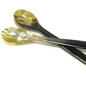Cuillère à corne durable Cuillère à corne personnalisée Décoration intérieure classique par Unique Craft India avec corne de buffle d'eau naturelle - Product Image 1