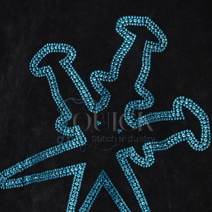 Sudaderas con capucha para hombre de diseño personalizado de poliéster/algodón de invierno ecológicas transpirables ligeras con diamantes de imitación - Product Image 5
