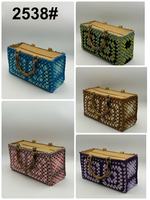 Tas Rajut Wanita Buatan Tangan dari Bambu dengan Motif Granny Square, Tas Jinjing Katun Bergaya dengan Aksesori Keranjang Rajut Camellia, Aksesori Fashion