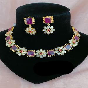 Magnifique ensemble de collier classique plaqué or de qualité supérieure avec boucles d'oreilles vêtements traditionnels pour les mariages fiançailles pour les femmes - Product Image 1