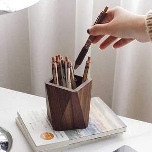 Boîte de rangement de bureau en bois pour crayons et fournitures de papeterie - Product Image 1