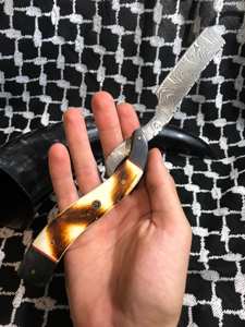 Hermosa maquinilla de afeitar de seguridad Industrial de grado DIY hoja de acero de Damasco mango de hueso personalizable hermoso cuchillo recto de hueso OEM - Product Image 2