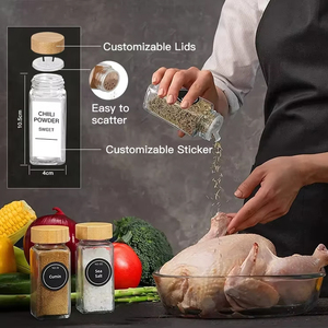 صانعة توابل مربعة 4 أونصات مع صانعة - Product Image 2