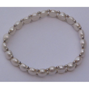 Pulsera de Perlas Blancas - Product Image 1