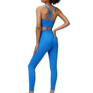 ชุดโยคะแบบรัดรูปสำหรับผู้หญิง เอวสูง ช่วยพยุง ออกกำลังกาย ฟิตเนส แอคทีฟแวร์ ชุดกีฬาสองชิ้น ผ้าสเตรช แห้งเร็ว สีพื้น รับสั่งทำ - Product Image 2