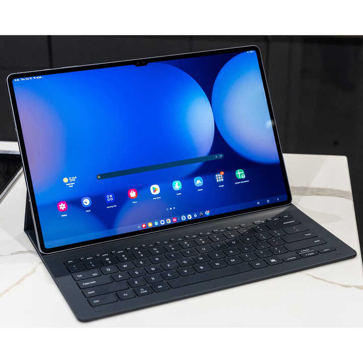 Brand New Tab S10 Ul tra 14.6inch 120Hz 12/16GB RAM 256/512/1TB ROM Octa Core Cores and 11200mah Battery AI Tablet With S Pen