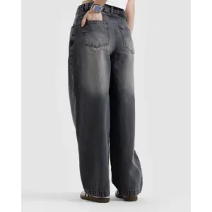 กางเกงยีนส์ทรงบอยเฟรนด์ขาบาน ระบายอากาศได้ดี เอวสูง ไซส์ XL แต่งลายปักคริสตัล ขาดๆ แบบสกินนี่ พิมพ์ลาย - Product Image 3