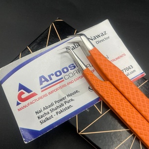 Pinzas de pestañas profesionales naranjas rusas de 90 grados, Punta puntiaguda de agarre de diamante de acero inoxidable de alta calidad, logotipo personalizado - Product Image 2
