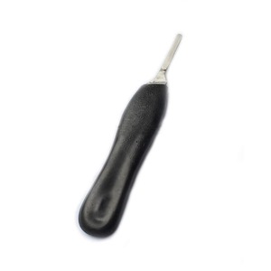 Manche de scalpel chirurgical robuste en acier inoxydable, instrument médical réutilisable pour la chirurgie orthopédique, vétérinaire et générale - Product Image 1