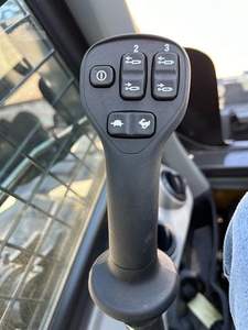 HOLLAND L320 Compact Track Loader Skid Steer Loader Core (Moteur de pompe à boîte de vitesses) Moteur Changchai d'occasion à haute efficacité à vendre - Product Image 6