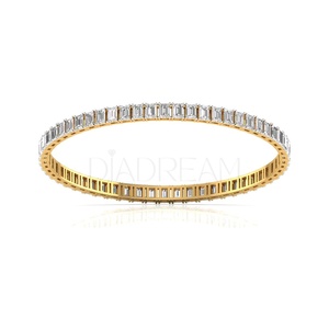 Bracelets d'éternité en diamant Moissanite taillé en émeraude conçus en exclusivité Bracelets en argent sterling pleine éternité Cadeaux en or uniques - Product Image 3