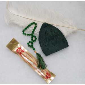 Traditional Muslim Clothing & Accessories <b>Gift</b> Package for <b>Umrah</b> - Product Image 2