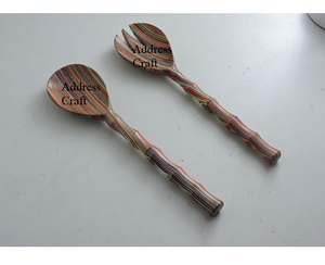 Ensemble de serveurs à salade en bois naturel écologique Outils de service Ustensiles de cuisine Couverts Cuillère Fourchette pour usage domestique dans la cuisine - Product Image 3