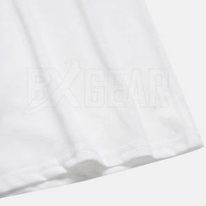 T-shirt décontracté pour hommes le plus vendu avec un tissu lisse et un look élégant conçu pour le confort et le style quotidien - Product Image 5