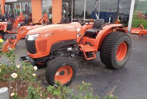 Tractor Kubota barato y asequible de buena calidad - Product Image 2