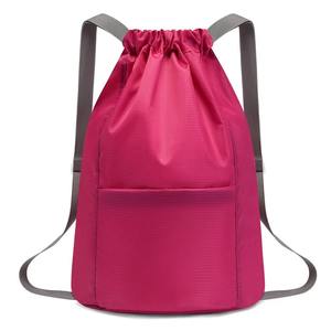 Sac à dos léger en nylon avec cordon de serrage pour hommes Sac à dos de gymnastique Poche pour voyage en plein air Fitness Sports-Polyvalent et élégant - Product Image 2