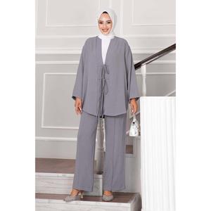 Kimono atado frontal Aerobin Hijab Conjunto de 2 piezas Gris - Product Image 1