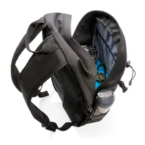 Zaino Outdoor Personalizzabile Swiss Peak 20L per Merchandising Promozionale - Product Image 3