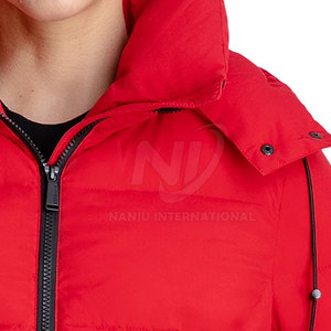 Services OEM Veste matelassée pour femme avec logo personnalisé de haute qualité Nouveau design Veste matelassée pour femme pour l'hiver - Product Image 4