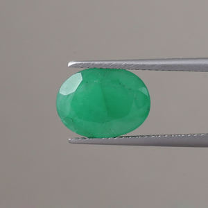มรกตธรรมชาติ รับรองโดย IGI ขายส่งพลอยหลวม 4.22 กะรัต ทรงรี 12x9 มม. สีเขียวพรีเมียม ขัดเงา/เคลือบน้ำมัน 100% ธรรมชาติ - Product Image 1