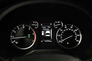 Lexus GX 460 AWD 2021 d'occasion, incroyablement parfait, faible kilométrage, en stock, proposé à un prix incroyable, à ne pas manquer - Product Image 4