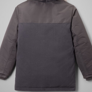 Veste pour garçons à prix avantageux pour les acheteurs en gros, design décontracté de haute qualité avec poches avant et capuche, design uni, manches longues - Product Image 6