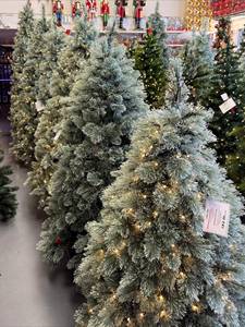 Sapin de Noël artificiel en pin, forme mince et pleine, vert, avec support, pour décoration intérieure, 6 pieds - Product Image 4