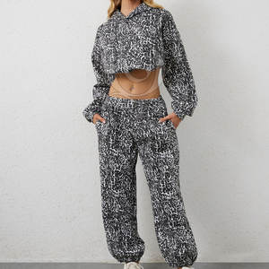 Survêtement de sublimation avec tissu évacuant l'humidité Survêtement de sublimation de haute qualité avec des couleurs résistantes à la décoloration - Product Image 6