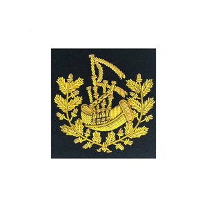 Insignias y parches de bordado profesional personalizados hechos a mano, ropa de moda 3D, decoraciones de marca con cuentas, ropa bordada a mano - Product Image 5