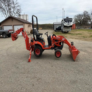 Chargeuse sur pneus compacte Kubota BX23S, mini-chargeuse, chargeuse frontale, chargeuse arrière, moteur, pompe, roulement - 200 tonnes - Product Image 5