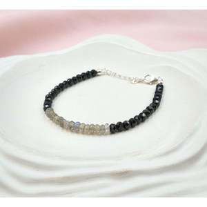 Black Spinel & Blue Flashy Labradorite Beaded <b>Bracelet</b> Fashion Jewelry for Women - Product Image 1