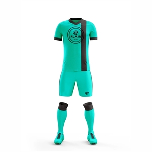 Uniformes de Fútbol Personalizados de la Mejor Calidad, 100% Poliéster, Ligeros, Impermeables, Transpirables y Cómodos, Corte Automatizado - Product Image 2