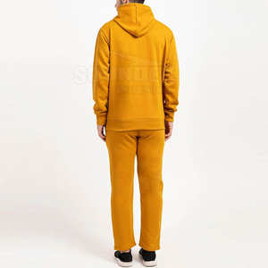 Top Trending OEM Hombres Casual Jogger Set Conjunto de dos piezas Nylon Poliéster Hombres Chándal Diseño - Product Image 4