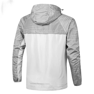 Chaqueta cortavientos de invierno personalizada High Street para hombre, impermeable, transpirable, con capucha, de cuero genuino para exteriores - Product Image 2