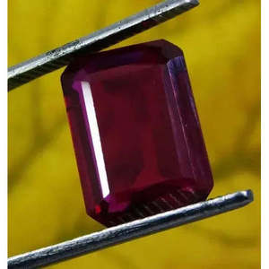 Rubí Rojo Natural de Calidad AAA+ de 11.00 Quilates, Corte Esmeralda Certificado, Piedra Preciosa Suelta Rara, Gem177 - Product Image 1