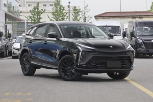 Popular SUV a Gasolina en el Mercado de Panamá, Motor 1.5T, Transmisión Automática 7DCT, Diseño Compacto y Elegante de Tamaño Mediano, 2024 - Product Image 2