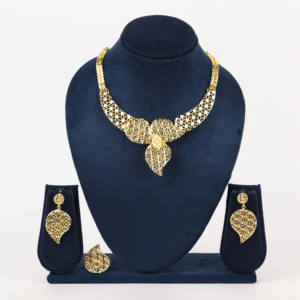 Conjunto de collares de microformación chapados en oro Conjunto de joyería de formación Joyería de moda para mujer Cobre y Latón chapado en oro laminado - Product Image 1