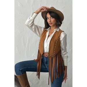 Manteau en fausse fourrure bordeaux Topshow en gros – Vêtement d'extérieur d'hiver élégant et moderne - Product Image 3